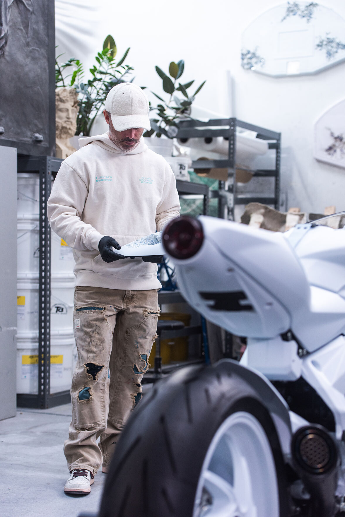 Superveloce Arsham @ work (7) 4907x7360