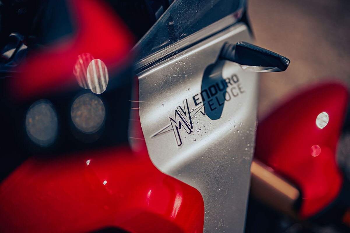ENDURO VELOCE