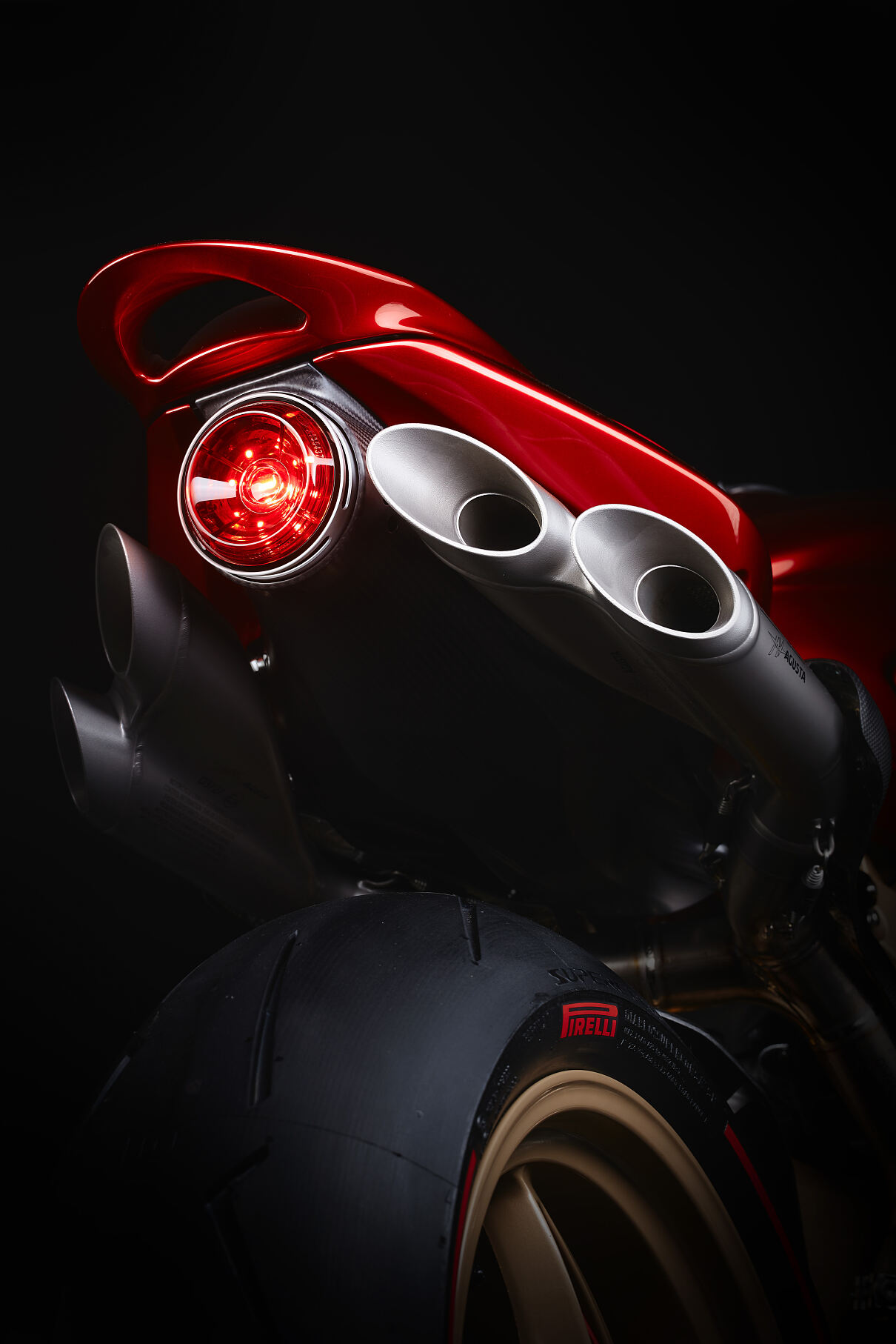 SUPERVELOCE 1000 SERIE ORO_Details (16)