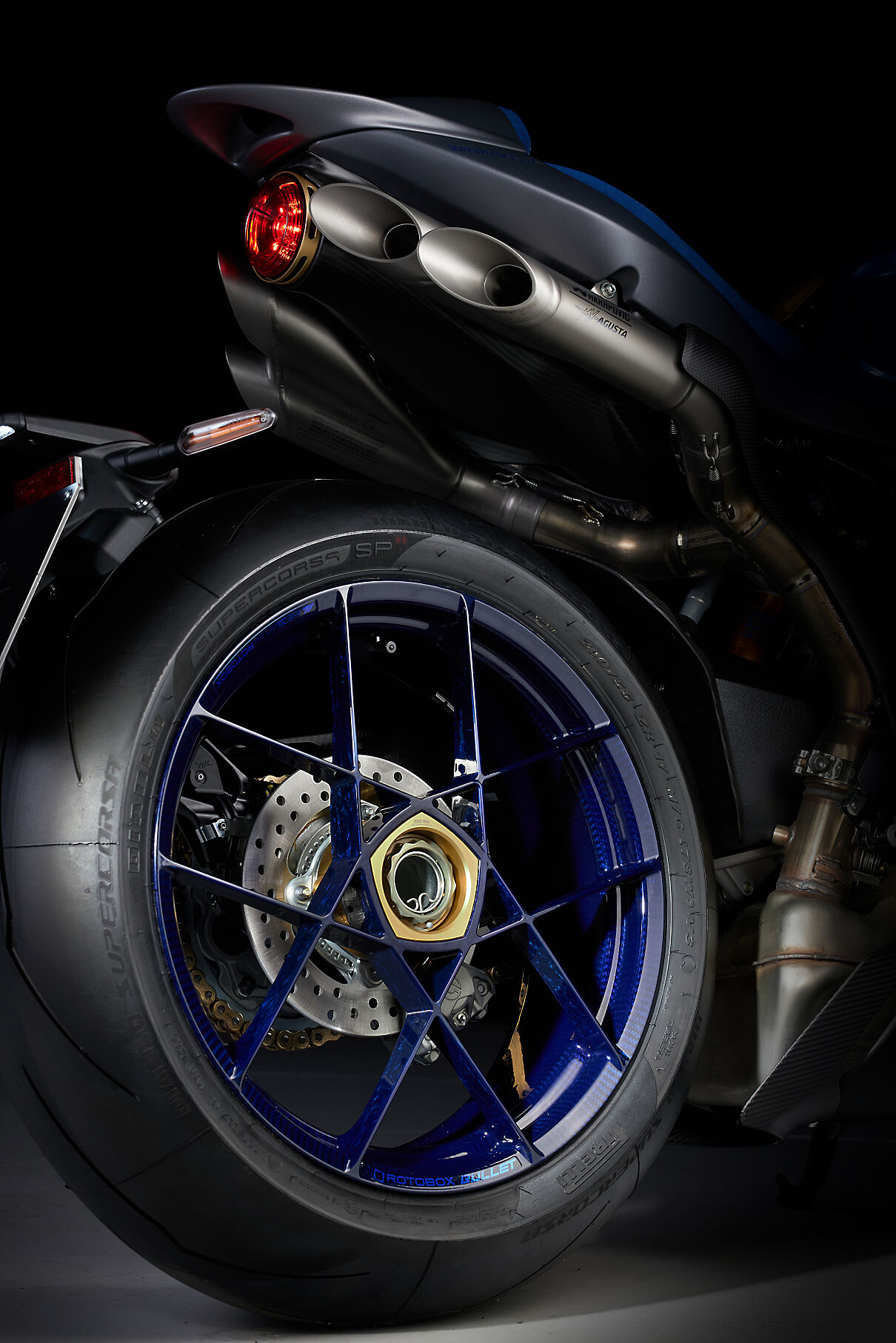 MV AGUSTA SUPERVELOCE 1000 RS_Sartoria Meccanica (11)