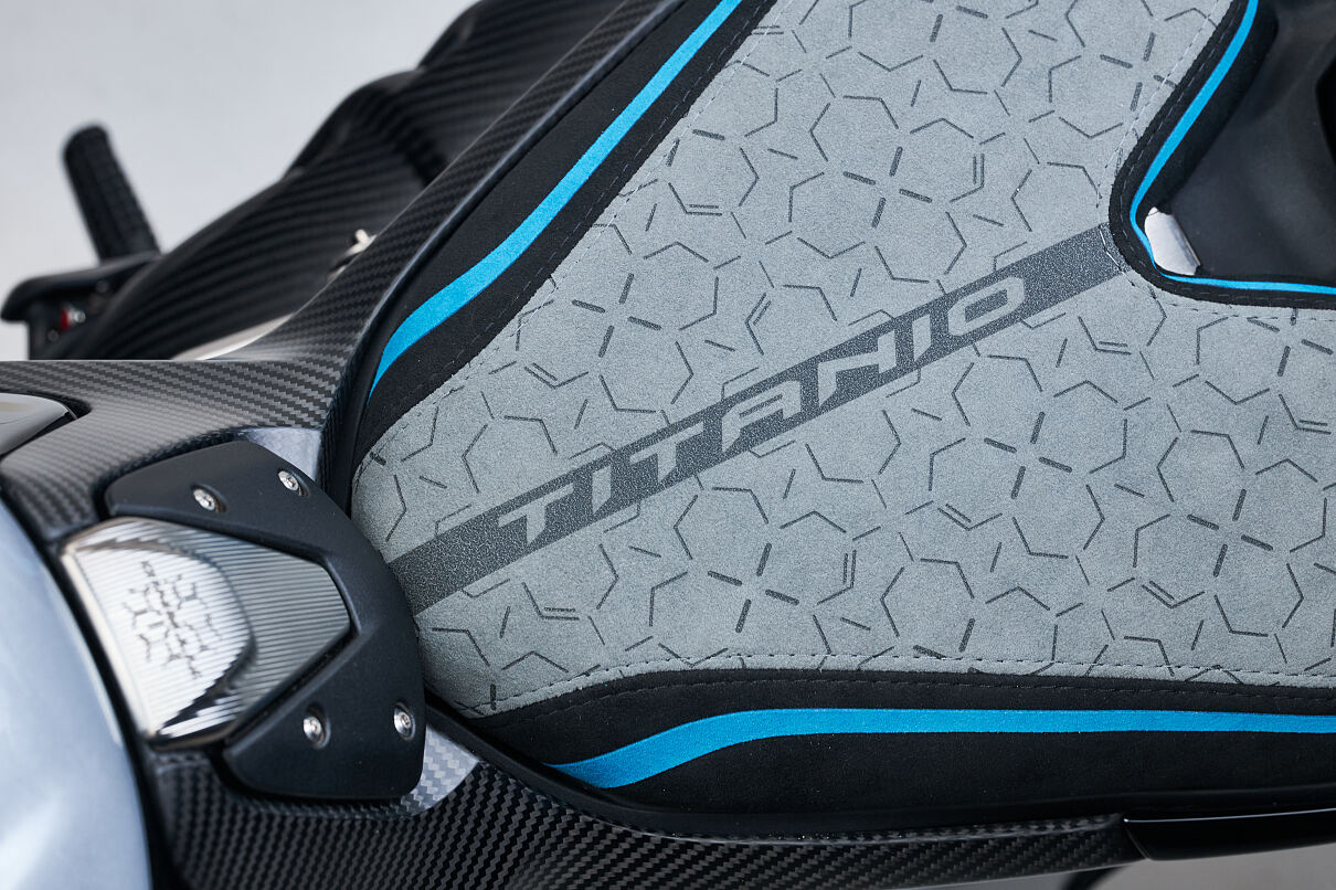 Rush Titanio_details_2026 (10)