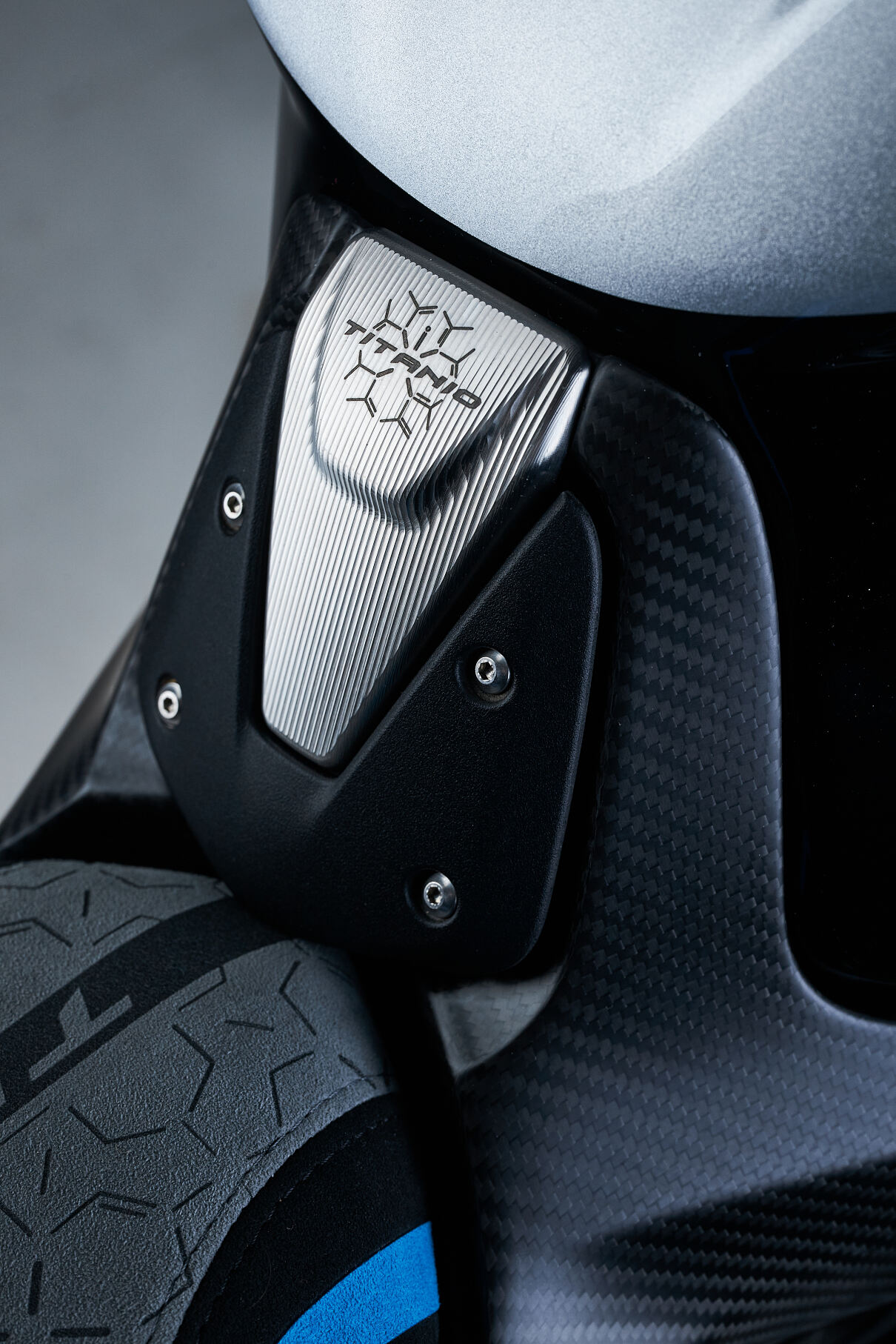 Rush Titanio_details_2026 (1)